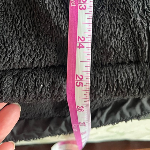 EUC The North Face Osito Jacket. Black with teal accents. Size XL - Picture 6 of 9